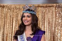 Manushi Chhillar
