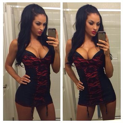 Abbie Burrows taking a selfie