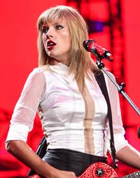 Taylor Swift  Red  Tour - Concert at the Staples Center in Los Angeles - August 19, 2013 