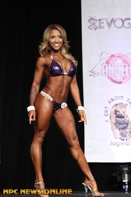 Nissan Nohea in a bikini