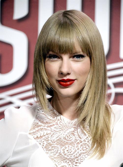 Taylor Swift 'Red' Tour Press Event in LA 8/20/13  