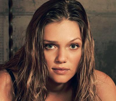 Tracy Spiridakos