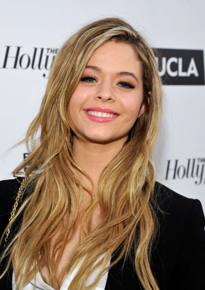 Sasha Pieterse Pictures