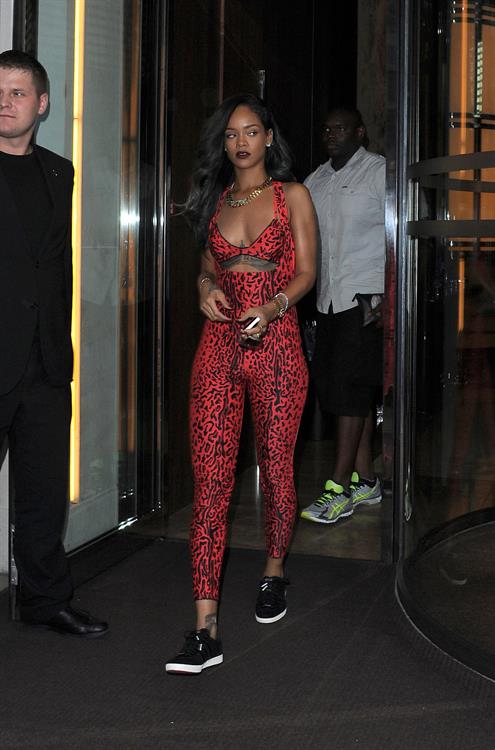Rihanna - Shows off her toned physique in London in a $198 Adidas Originals Opening Ceremony (19.07.2013) 