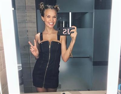 Josephine Skriver taking a selfie