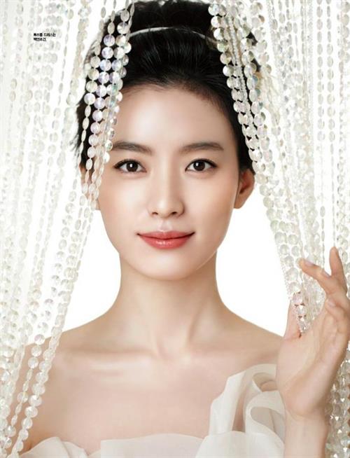 Han Hyo-joo