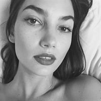 Lily Aldridge taking a selfie