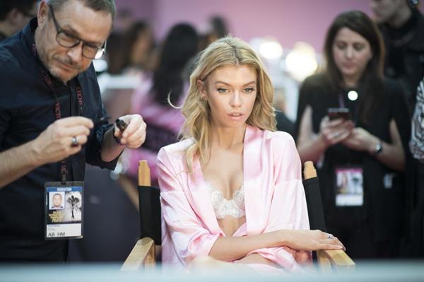 Stella Maxwell