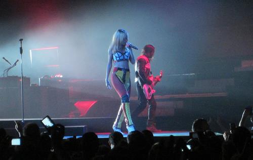 Rihanna Pictures Rihanna performs 'Diamonds World Tour' in Antwerpen (June 5, 2013)