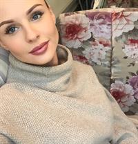 Ksenia Girnik taking a selfie