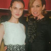 Blanca Padilla taking a selfie