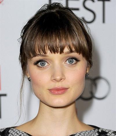 Bella Heathcote