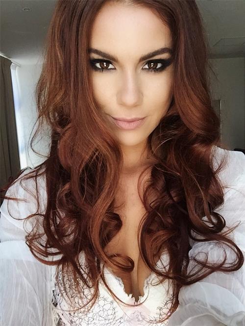 Bryony Carter taking a selfie