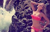 Vero Jack in a bikini