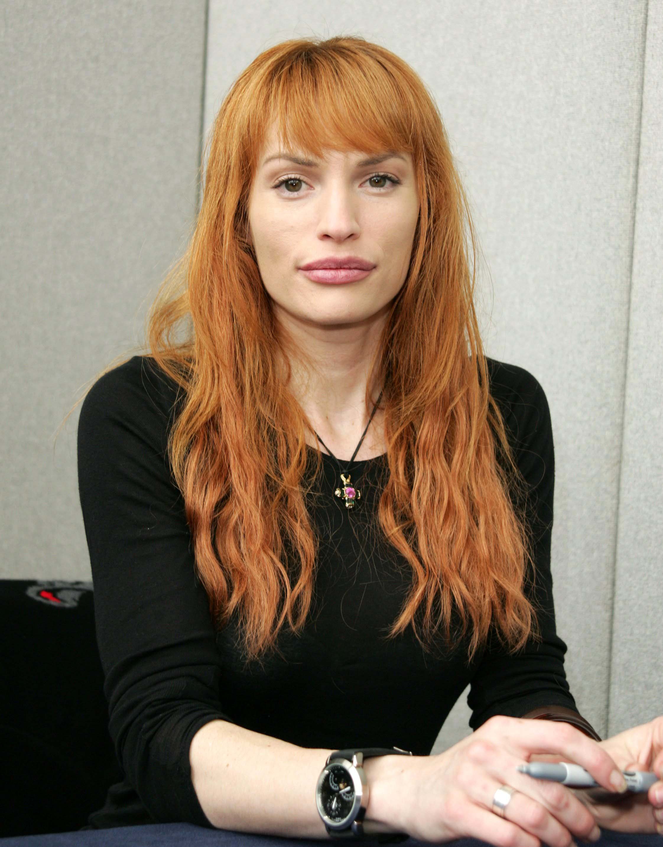 Jolene Blalock Pictures