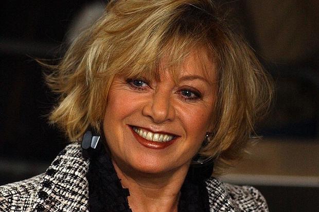 Elaine Paige