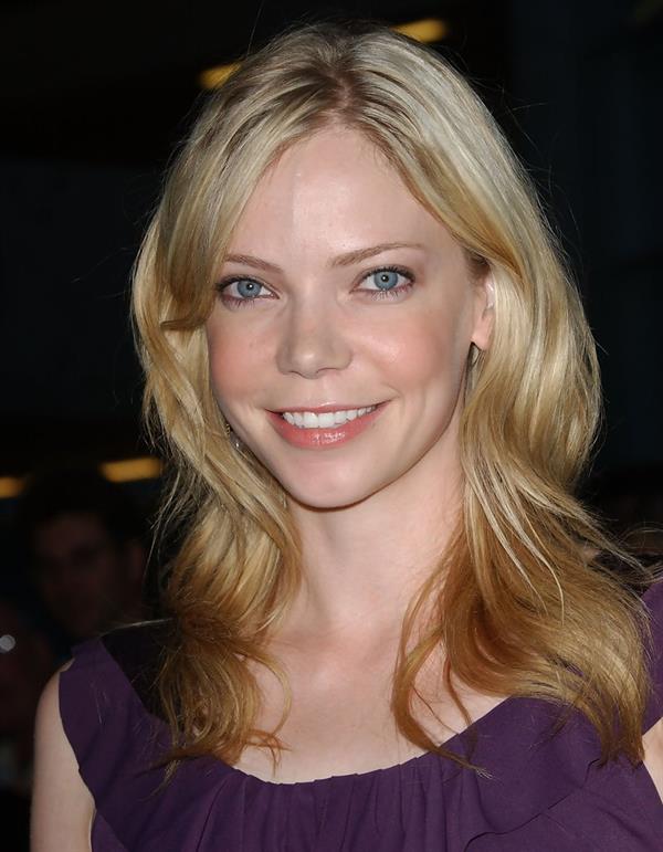 Riki Lindhome