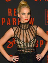 Jennifer Lawrence Nipslip pic