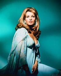 Senta Berger in lingerie
