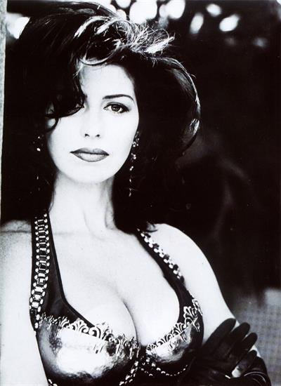 Dana Delany in lingerie