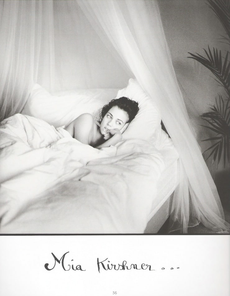 Mia Kirshner