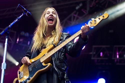 Este Haim