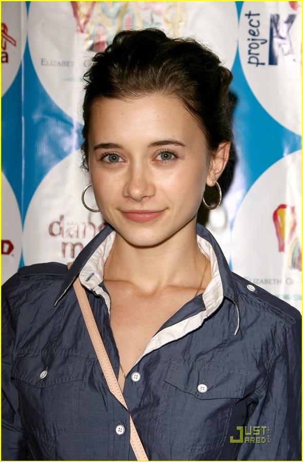 Olesya Rulin