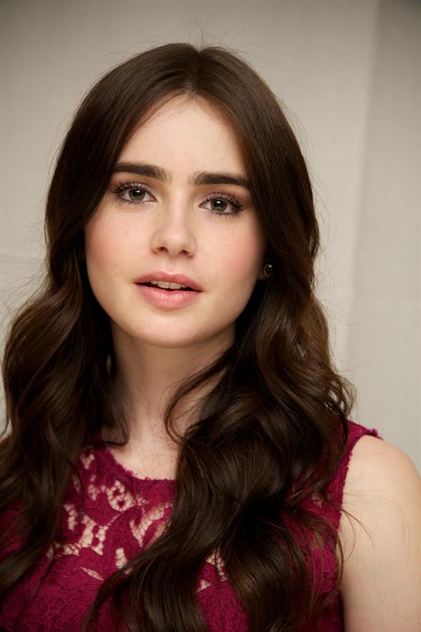 Lily Collins