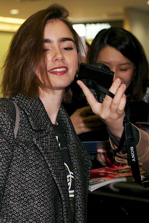 Lily Collins