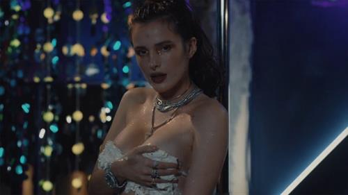 Pictures from Bella Thorne's  Thorne By Bella  shop.  November 2018