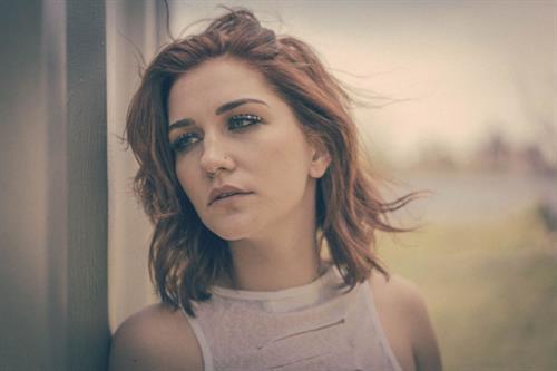 Skye Blue nude photoshoot by Zeno Gill in 2018