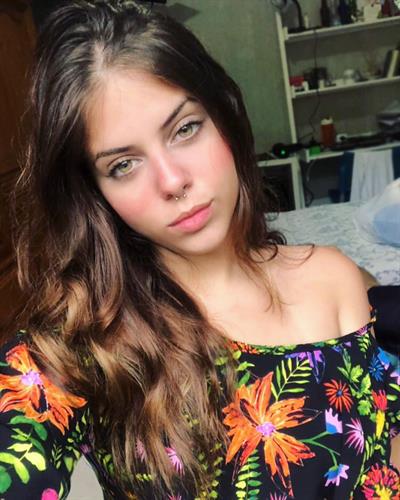 Ingrid Germanno taking a selfie