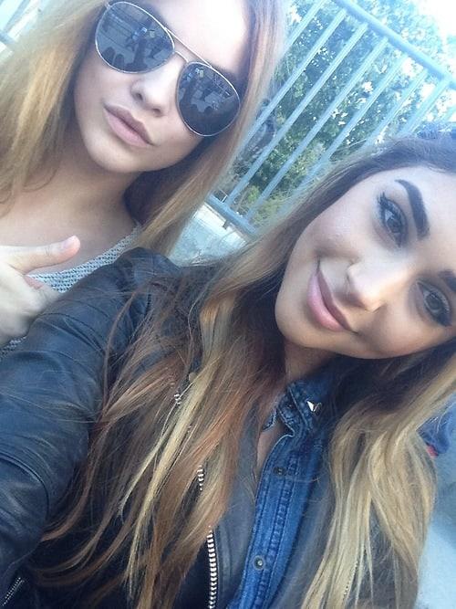 Chantel Jeffries taking a selfie