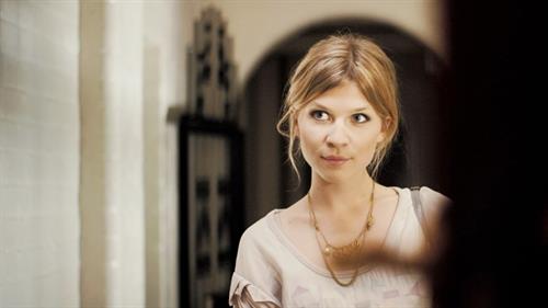 Clemence Poesy