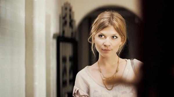 Clemence Poesy