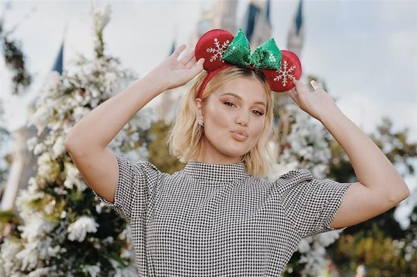 Olivia Holt