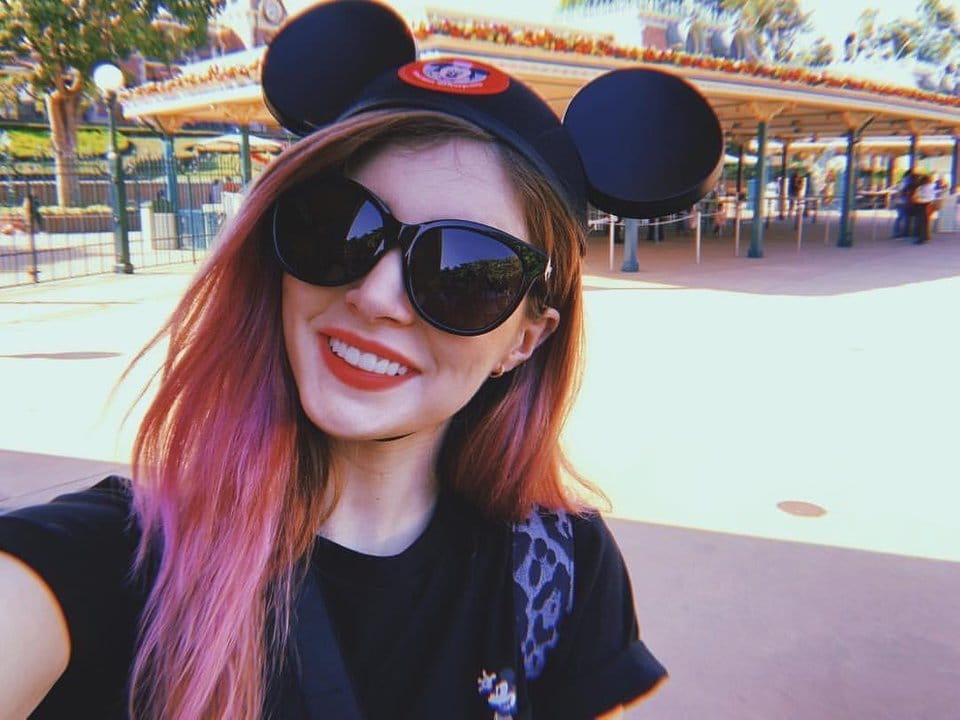 Chrissy Costanza taking a selfie