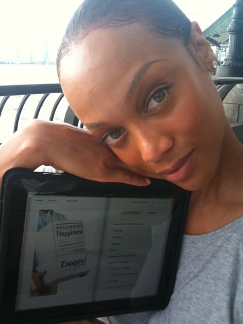 Tyra Banks taking a selfie