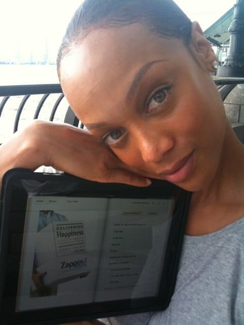 Tyra Banks taking a selfie