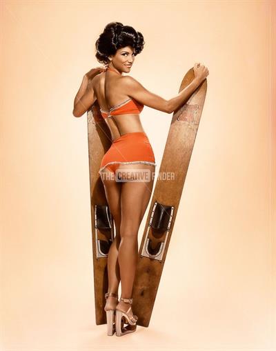 Veronica Webb in lingerie - ass