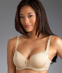 Jarah Mariano in lingerie