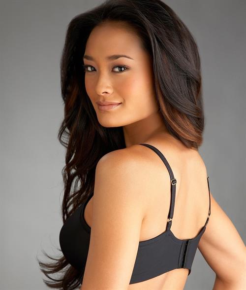 Jarah Mariano in lingerie