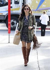 Jenna Dewan Running errands in Beverly Hills (November 14, 2012) 