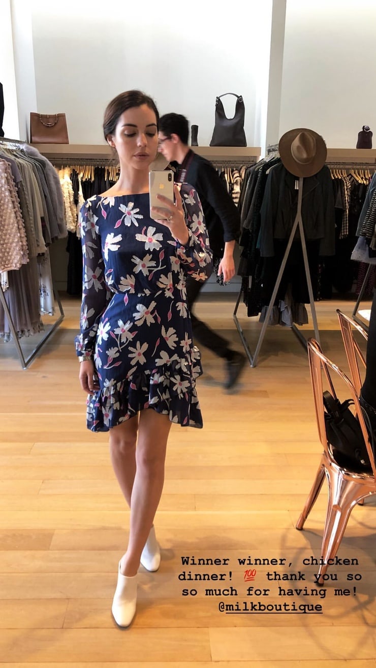 Adelaide Kane taking a selfie