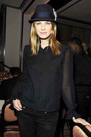 Angela Lindvall