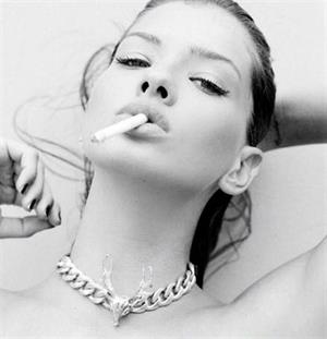 María Eugenia Suárez