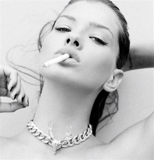 María Eugenia Suárez