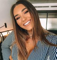 Shani Grimmond taking a selfie