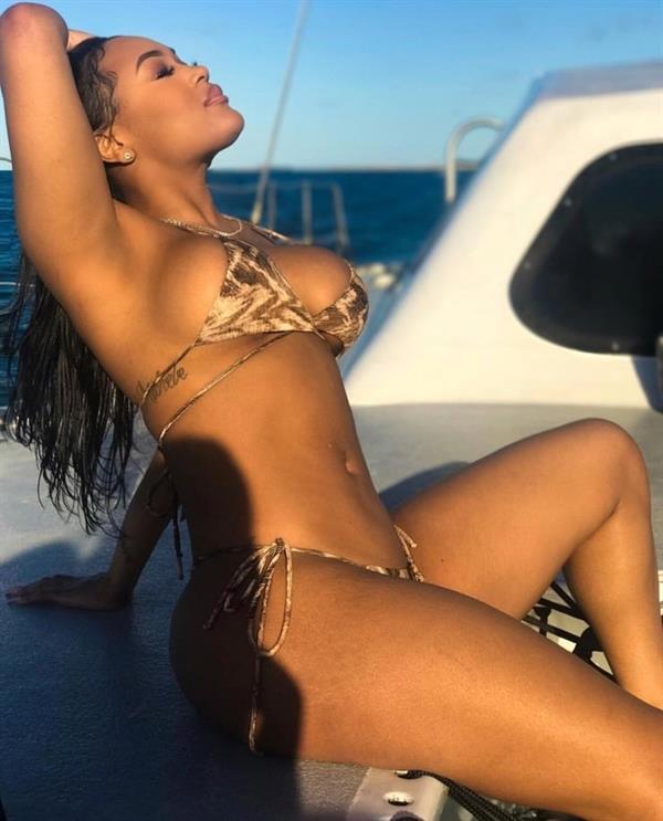 Lira Mercer in a bikini
