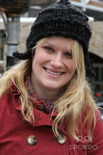 Nicholle Tom